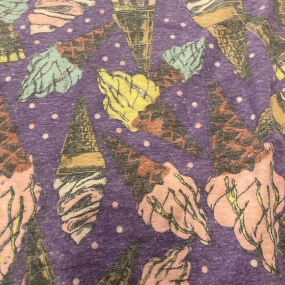 🍦Small LuLaRoe Perfect T - Picture 2 of 2